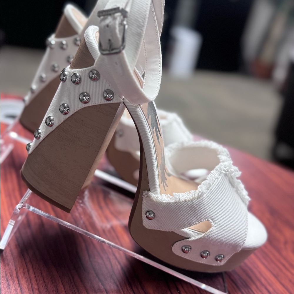 Gianni Bini x DANNIJO Daisy Denim Studded Platform Sandals - Picture 8 of 12